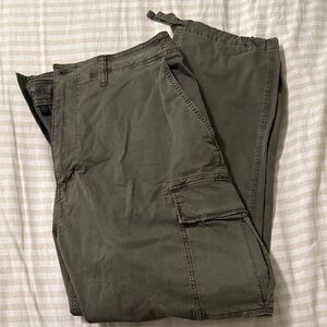 American Eagle Men's Green Cargo Pants